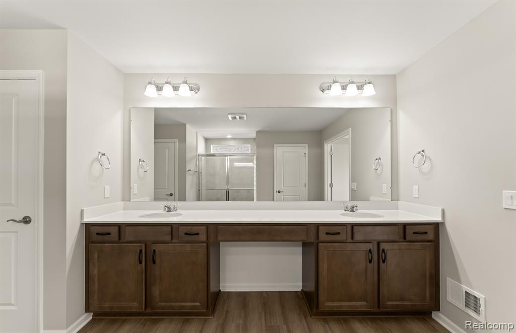 51105 Deerbrook Drive, Macomb, MI 48042 — Photo 27