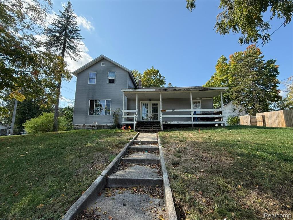 126 S Lincoln Street, Stanton, MI 48888 — front exterior