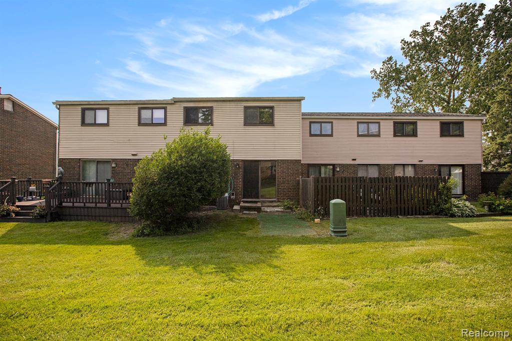 1875 Sheffield Drive, Ypsilanti, MI 48198 — Photo 19