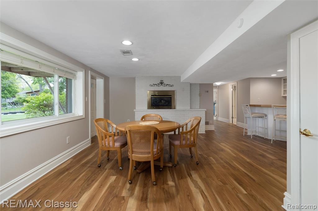 804 Bonita Drive, White Lake, MI 48383 — Photo 27
