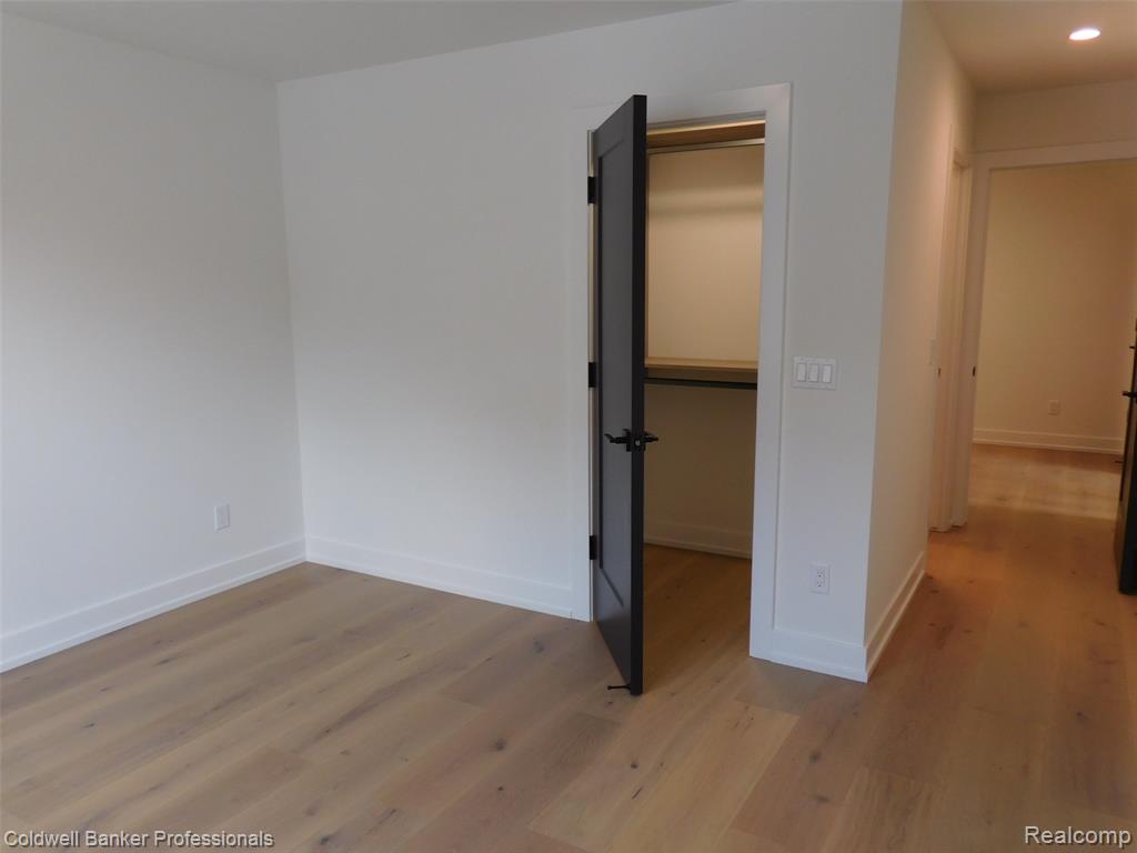 4247 Hampton Boulevard, Royal Oak, MI 48073 — Photo 34