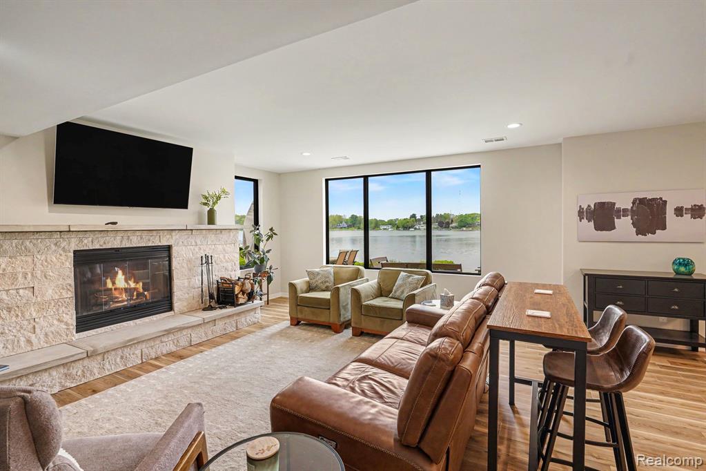 7020 Driftwood Drive, Fenton, MI 48430 — Photo 54