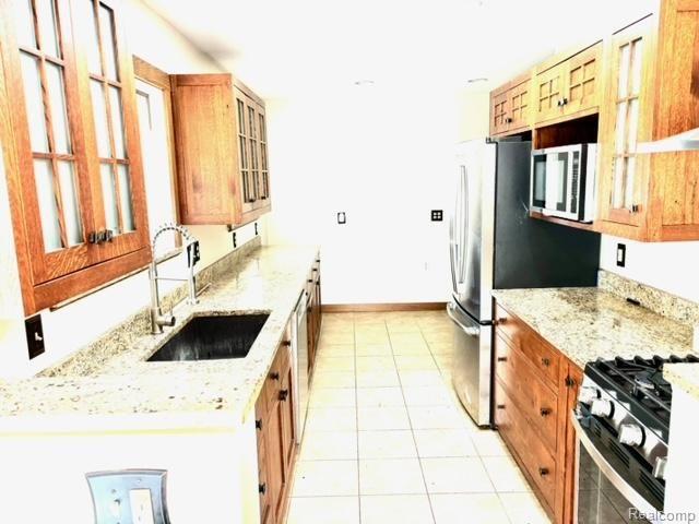 7060 MERRYBROOK, West Bloomfield, MI — Photo 7