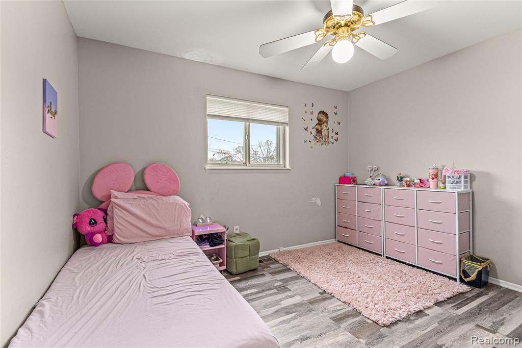 6429 N Beech Daly Road, Dearborn Heights, MI 48127 — Photo 23