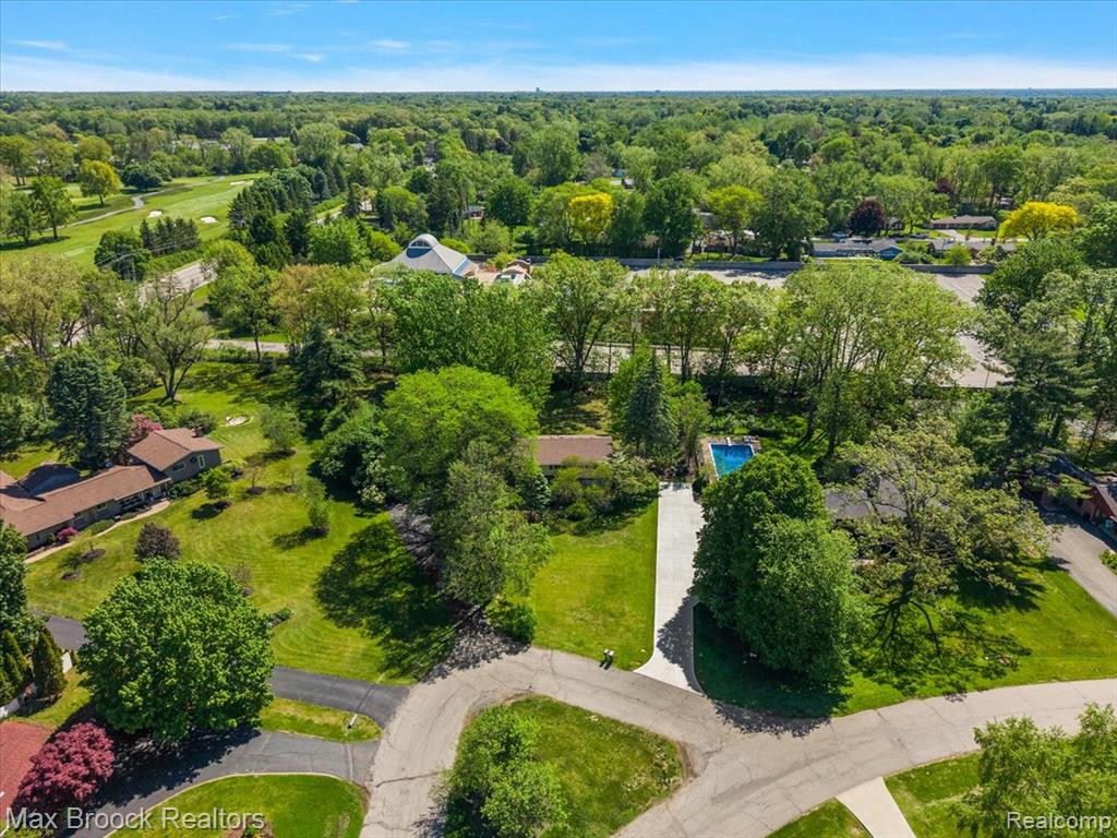 6609 E Knollwood Circle, West Bloomfield, MI — Photo 21