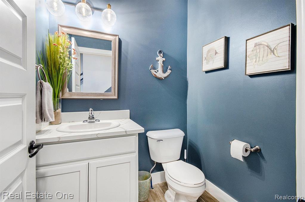 47618 VIOLA Lane, New Baltimore, MI 48047 — Photo 11