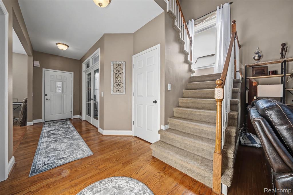 9623 Windsor Lane, Clarkston, MI 48348 — Photo 11