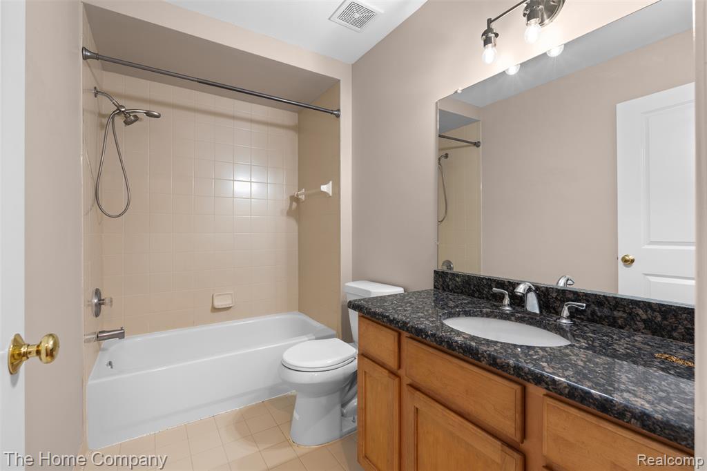 45880 Grant Court, Macomb, MI 48044 — Photo 25