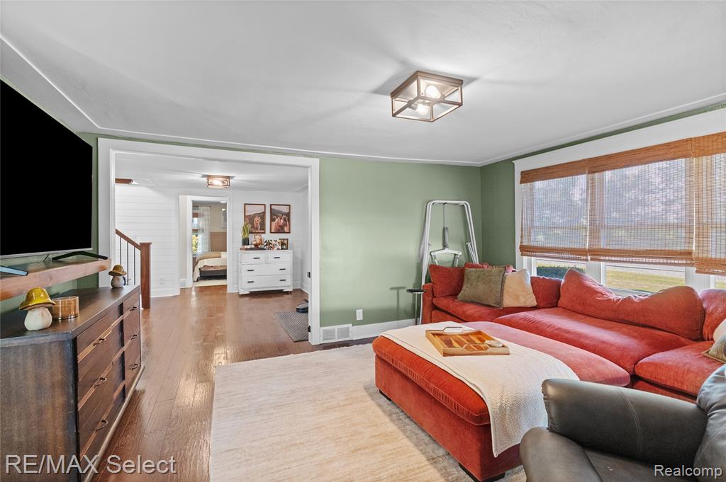 10469 W PIERSON Road, Flushing, MI 48433 — Photo 34