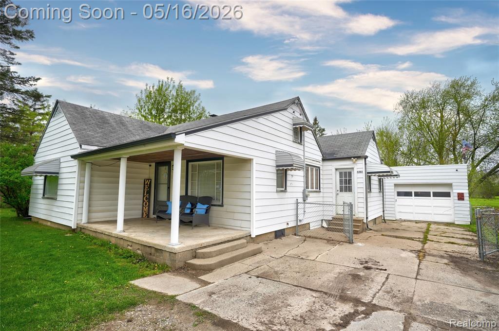 6383 Lapeer Road, Burton, MI 48509 — Photo 23