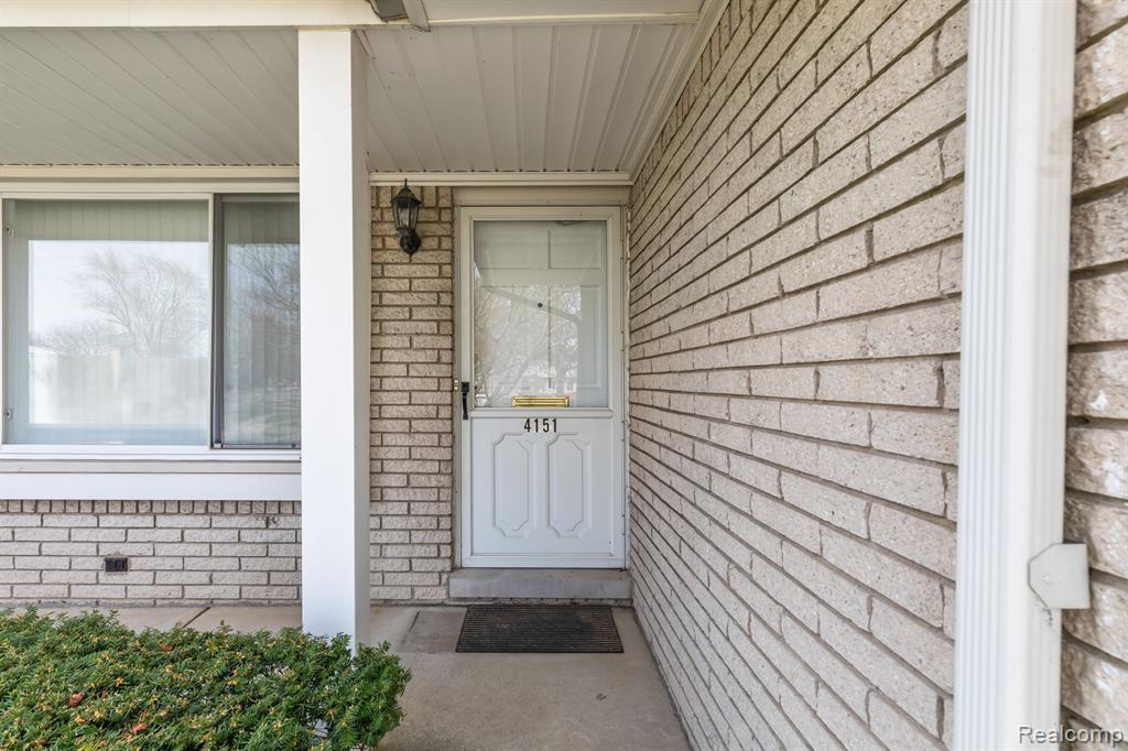 4151 red cedar Street, Trenton, MI 48183 — Photo 5