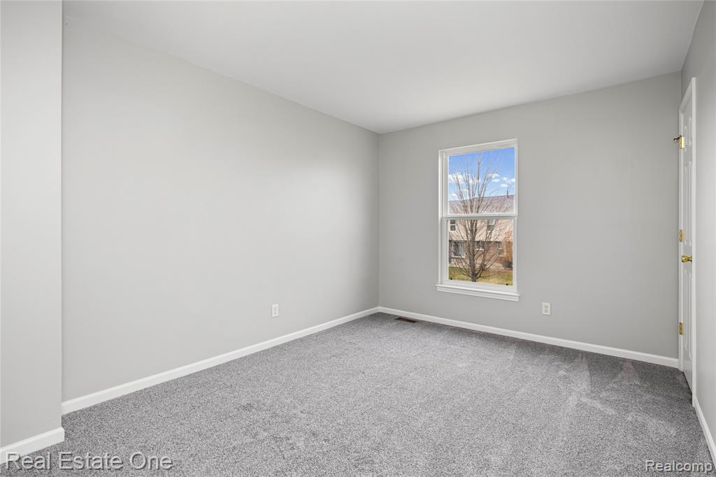 4648 Pond Run, Canton, MI 48188 — Photo 24