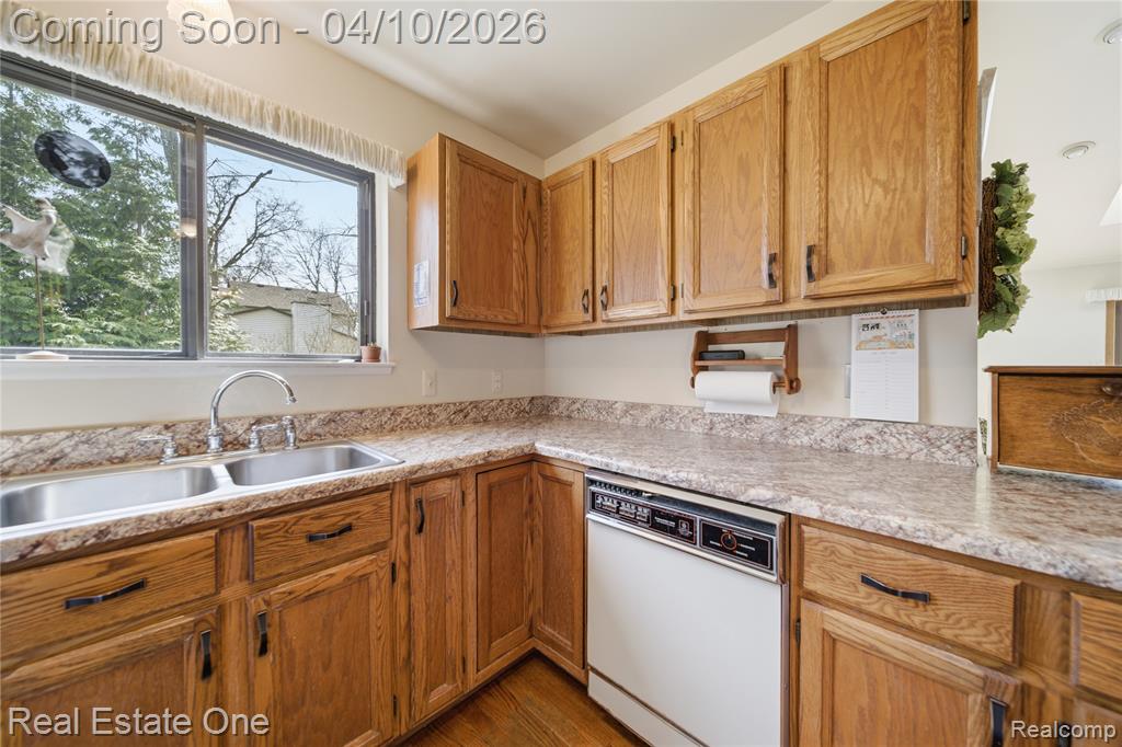 3170 Skyview Court, Brighton, MI 48114 — Photo 15