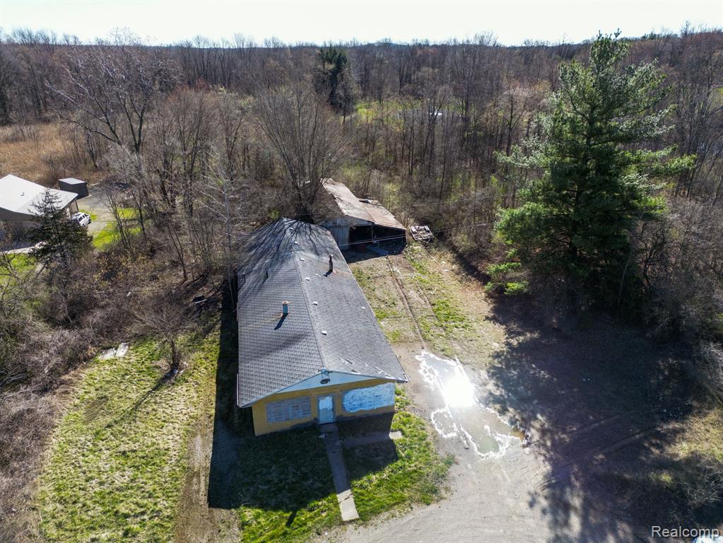 8860 PONTIAC Trail, South Lyon, MI 48178 — Photo 19