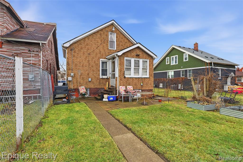 8311 Olympia Street, Detroit, MI 48213 — Photo 5