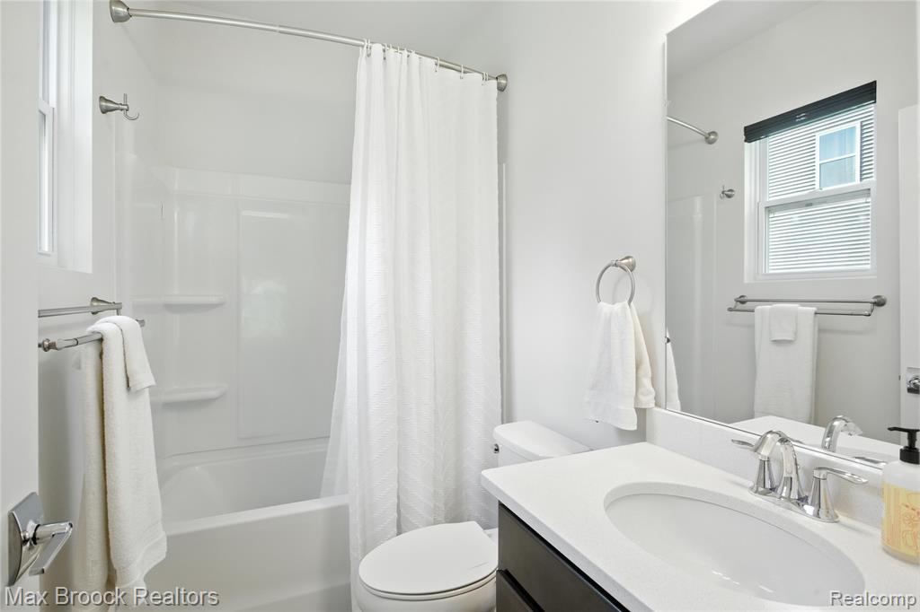 2799 GALLOP Way, Saline, MI 48176 — Photo 36