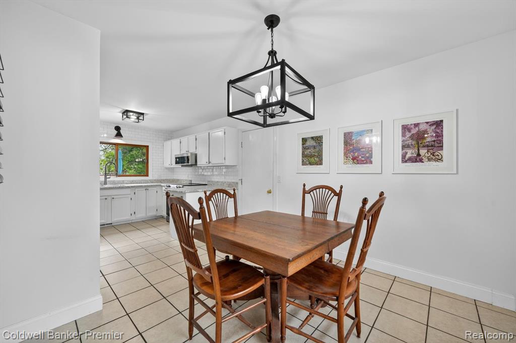 425 Arbor Pine Drive, Ortonville, MI 48462 — Photo 24