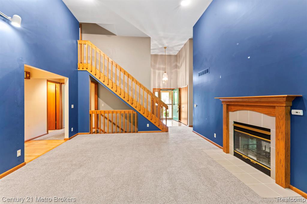 751 River Edge Court, Flushing, MI 48433 — Photo 3