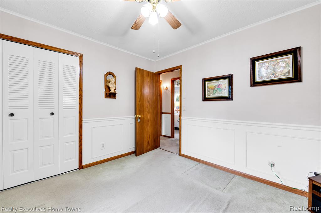 4681 BUCKINGHAM Drive, Port Huron, MI 48060 — Photo 20
