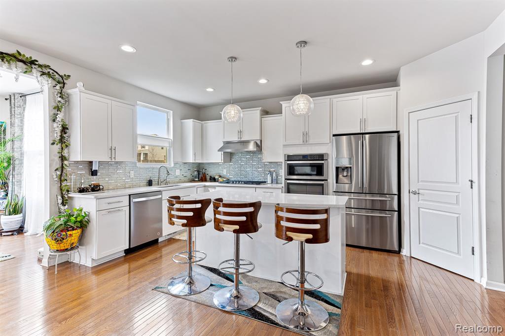 30095 BRAEBURN, New Hudson, MI 48165 — Photo 9