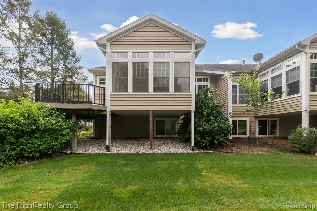 4172 Hamlet Cove, 14, Bath, MI 48808 — Photo 25