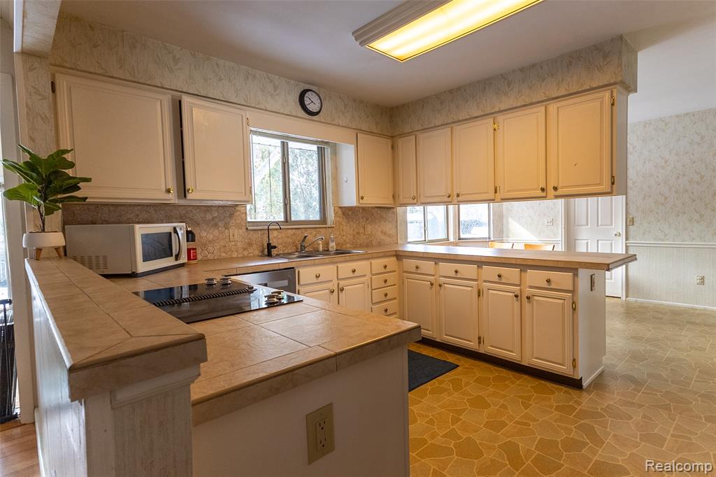 9268 La Spezia Drive, Davison, MI 48423 — Photo 17