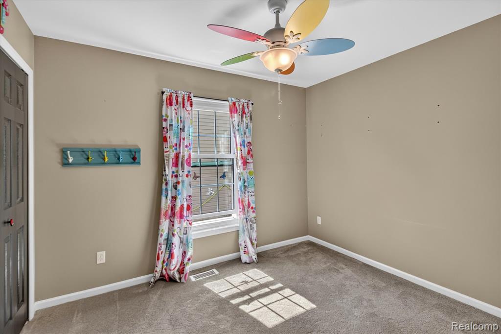 24220 Harrison Street, Clinton Twp, MI 48035 — Photo 33