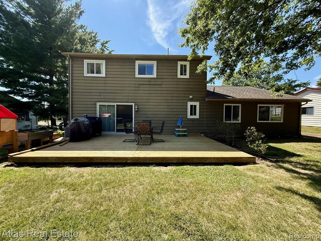 5337 Wakefield Road, Grand Blanc, MI 48439 — Photo 8