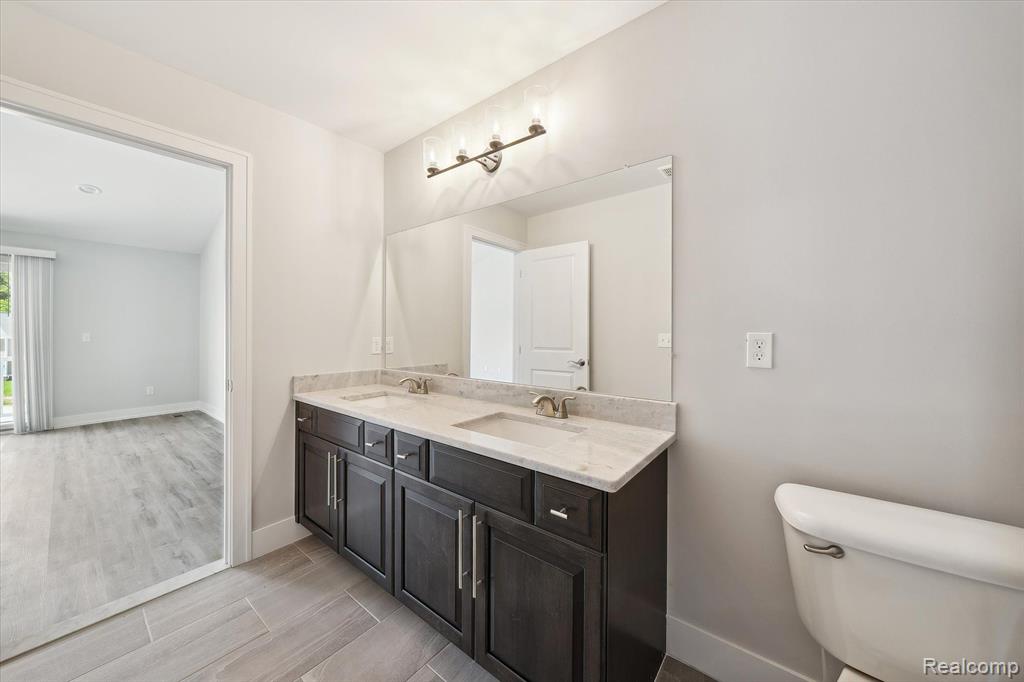 53749 Champlain Street, Macomb, MI 48042 — Photo 17