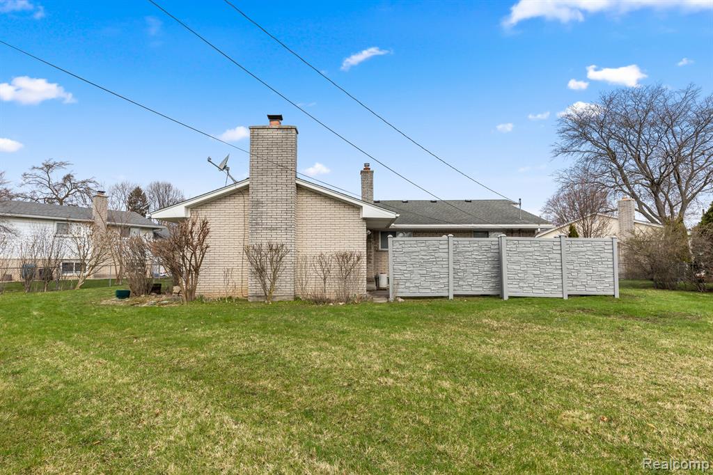4151 red cedar Street, Trenton, MI 48183 — Photo 29