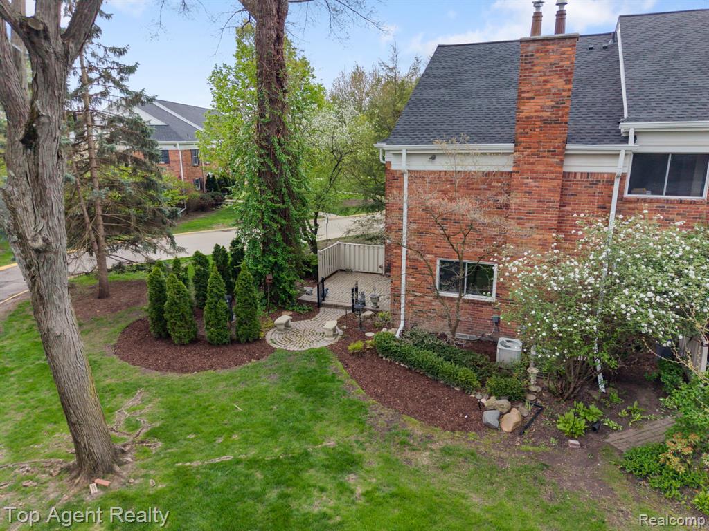 1200 Trailwood Path, Bloomfield Hills, MI 48301 — Photo 49
