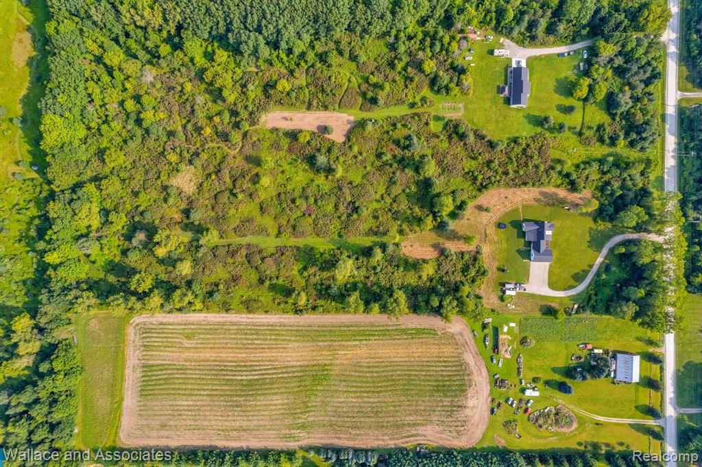 7581 Jorden Rd., Brockway, MI 48097 — Photo 6