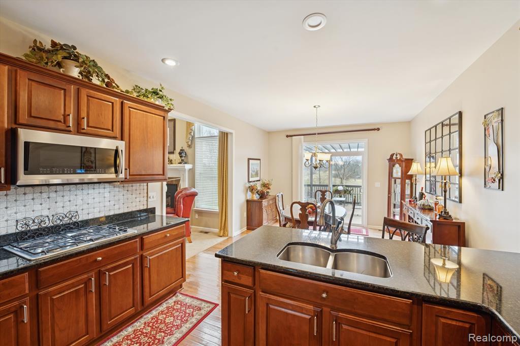 7647 Tipperary Trail, Fenton, MI 48430 — Photo 17