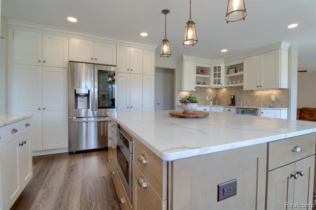 47495 PARKGATE, Canton, MI 48188 — Photo 12