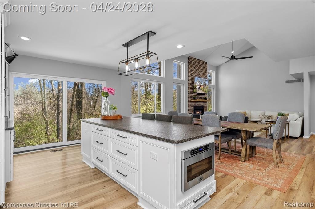 3160 W Ridge Court, Commerce Twp, MI 48390 — Photo 17