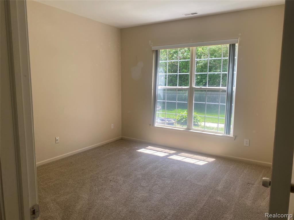 34558 Northrup Drive, New Baltimore, MI 48047 — Photo 9