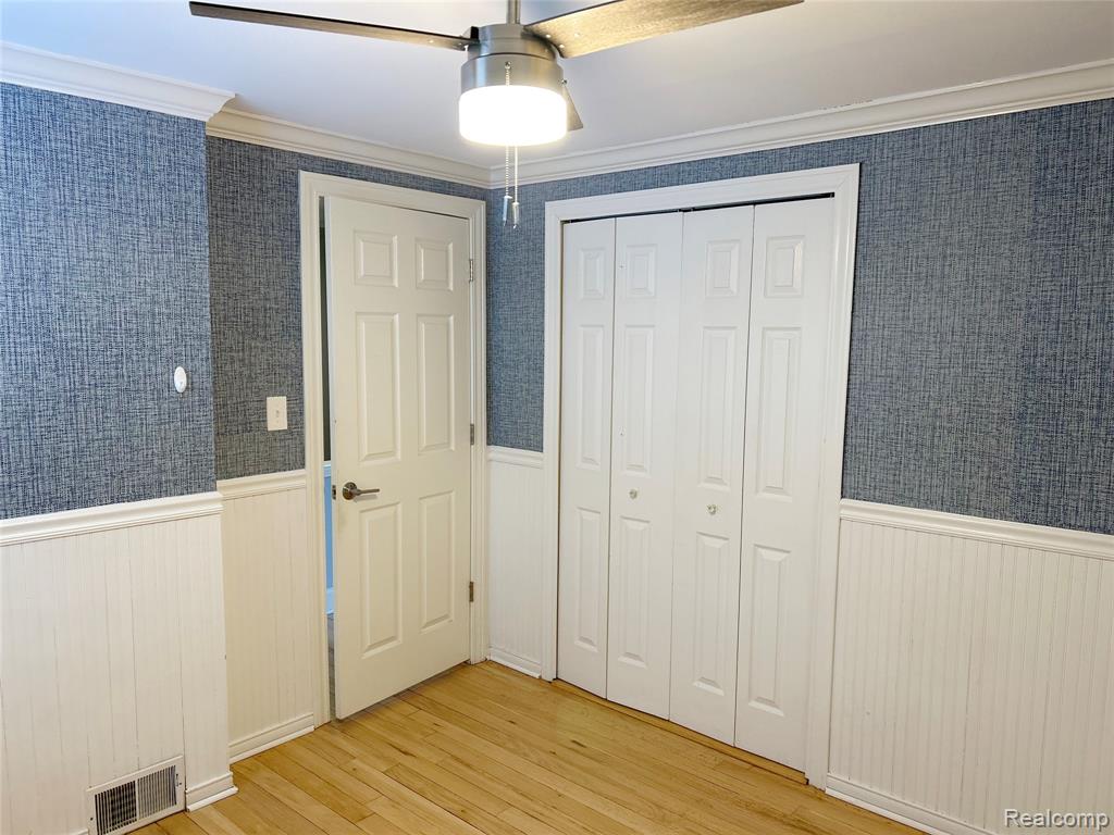 702 Graefield Court, Birmingham, MI 48009 — Photo 17