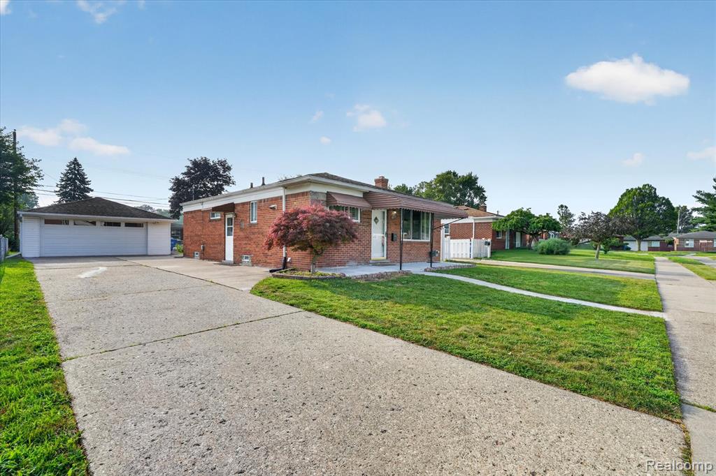 11252 Marsha Place, Warren, MI 48089