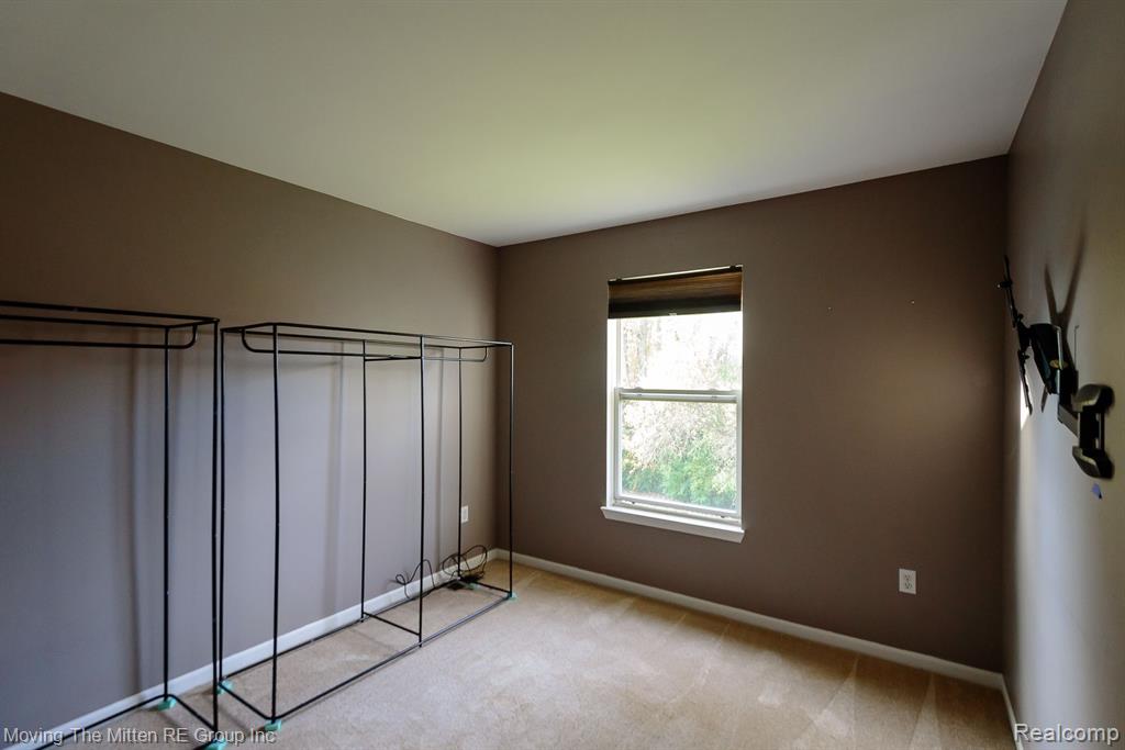 42990 N CUMBERLAND Drive, Van Buren, MI 48111 — Photo 30