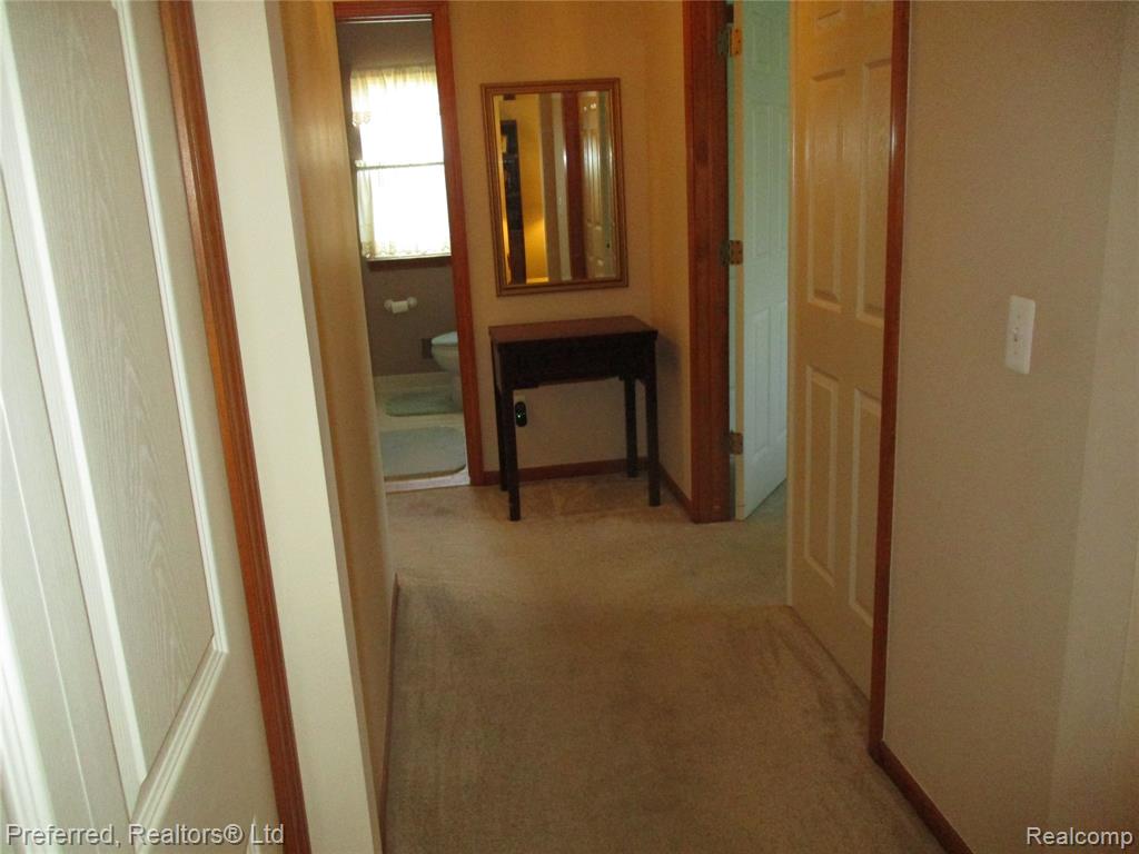9153 Lakewood Drive, Whitmore Lake, MI 48189 — Photo 10