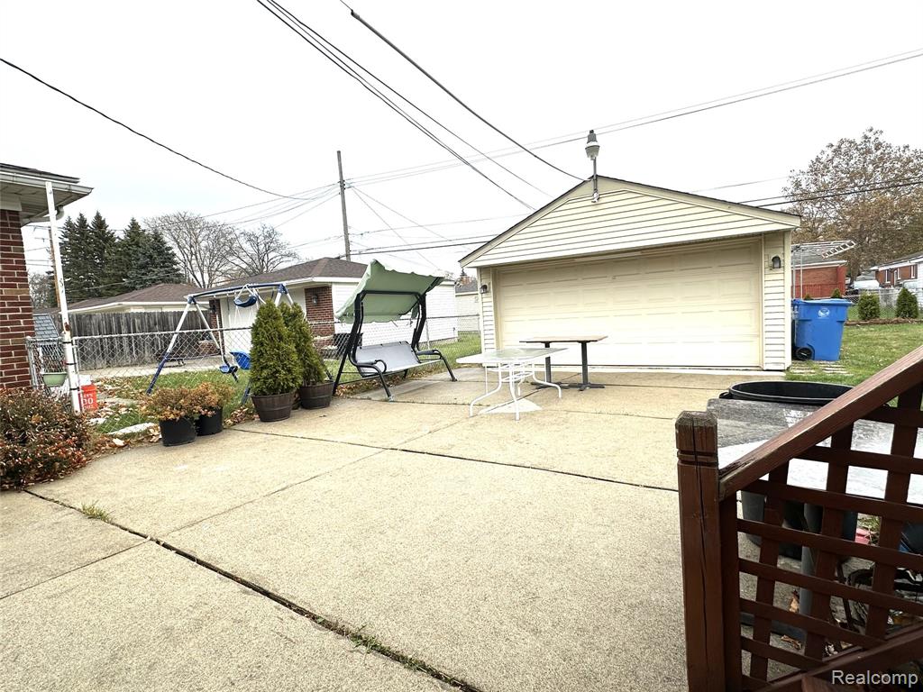 7476 Nightingale Street, Dearborn Heights, MI 48127 — Photo 37