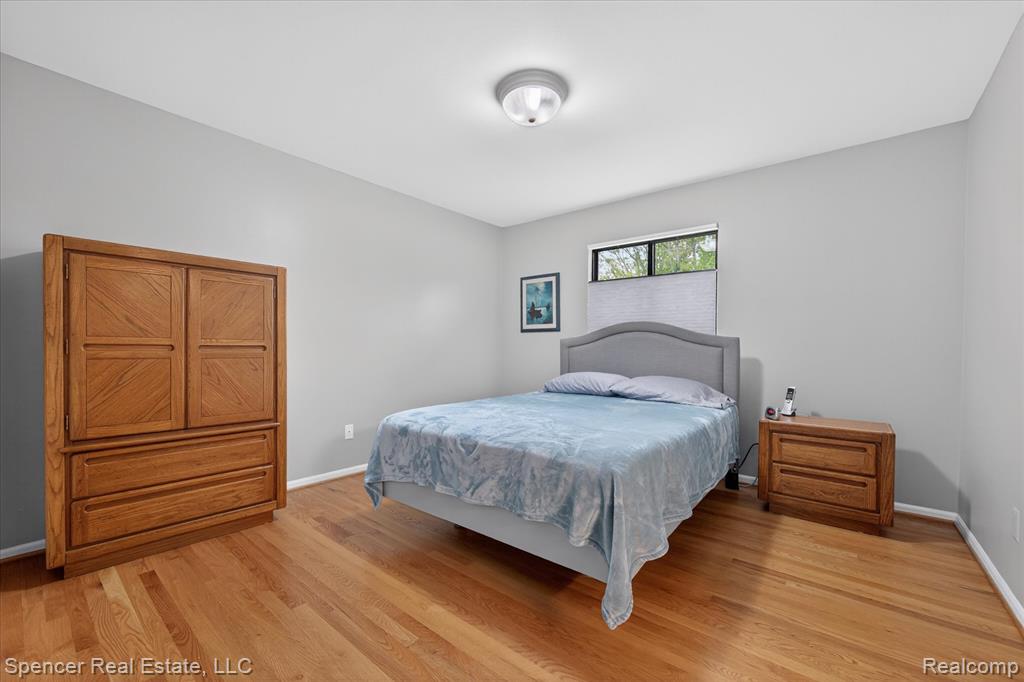 5988 Waldon Road, Clarkston, MI — Photo 24