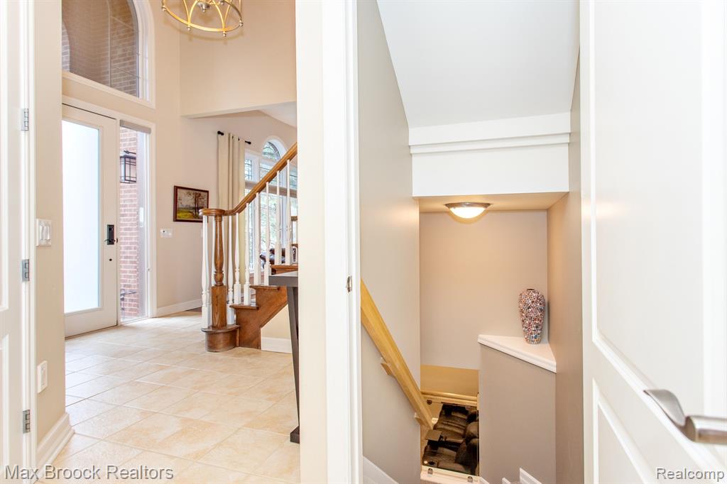 7080 Colony Drive, West Bloomfield, MI 48323 — Photo 59