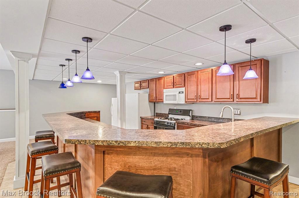 9858 Forest Ridge Drive, Clarkston, MI 48348 — Photo 40