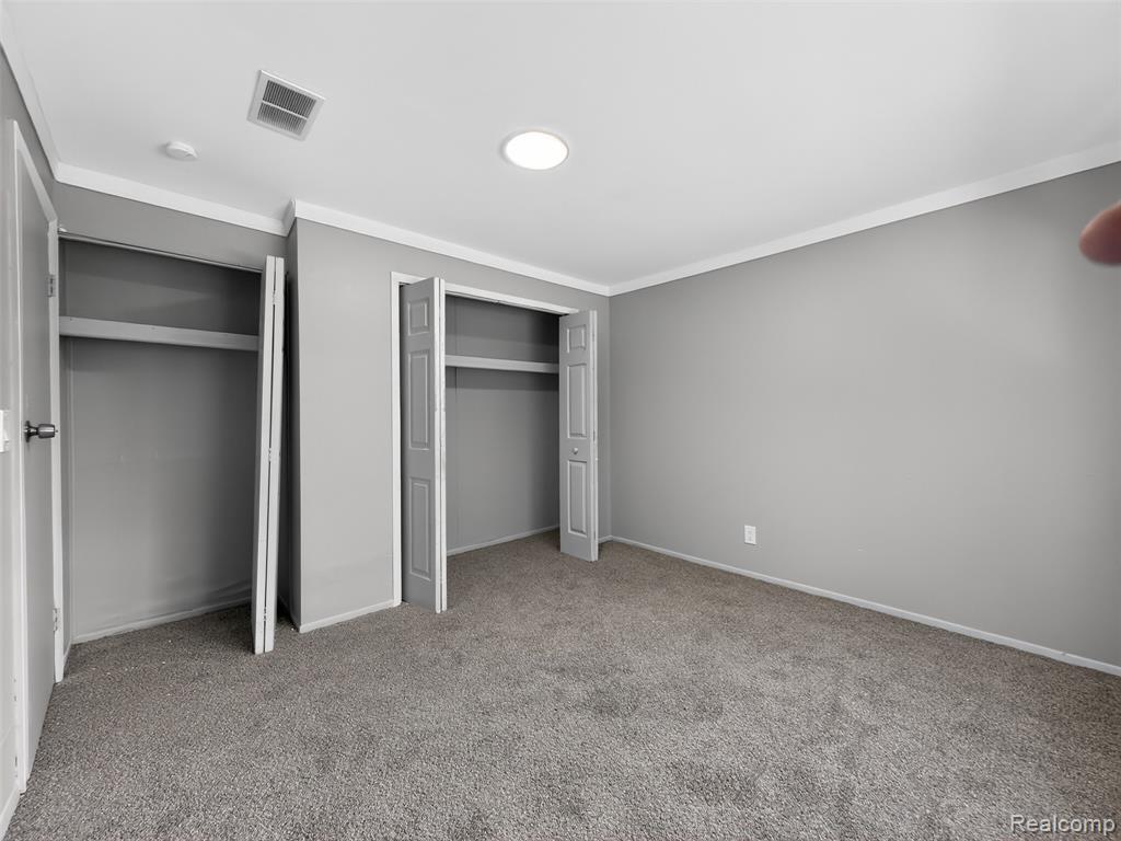 7161 Varjo Street, Hamtramck, MI 48212 — Photo 18