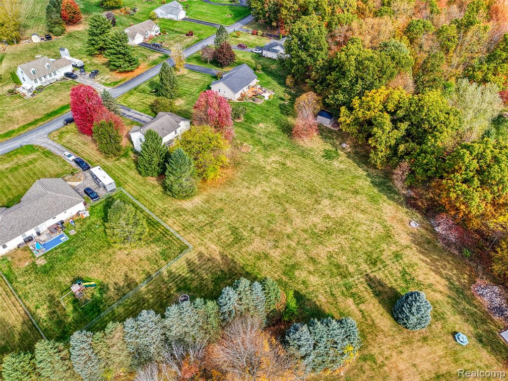 10887 Mackinaw Trail, Fowlerville, MI 48836 — Photo 29