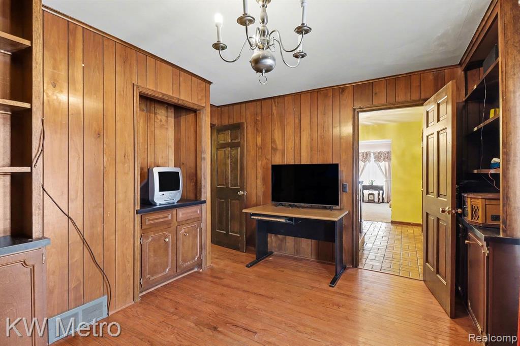 5865 Dunmore Court, West Bloomfield, MI — Photo 22