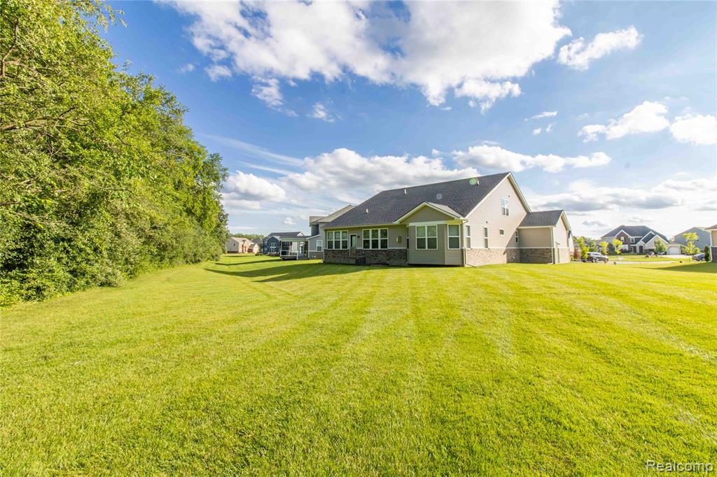 5532 Timber Glen Court, Ann Arbor, MI 48108 — Photo 49