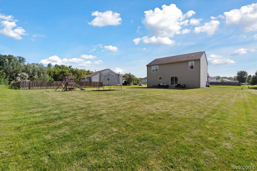 5332 Northwood Road, Grand Blanc, MI 48439 — Photo 34