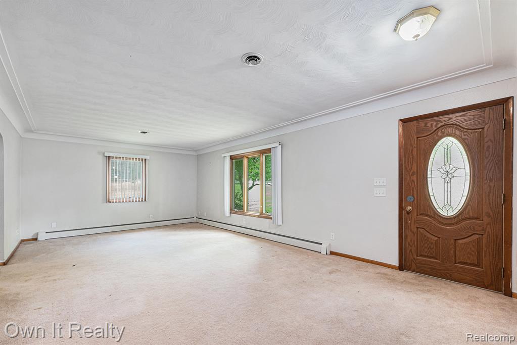 6615 Sandywell Drive, Temperance, MI 48182 — Photo 6